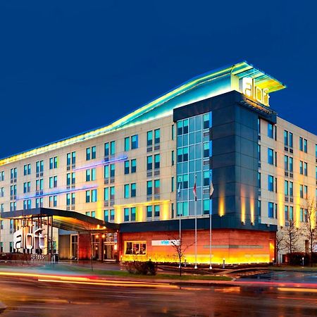 Hotel Aloft Montreal Airport Dorval Exterior foto
