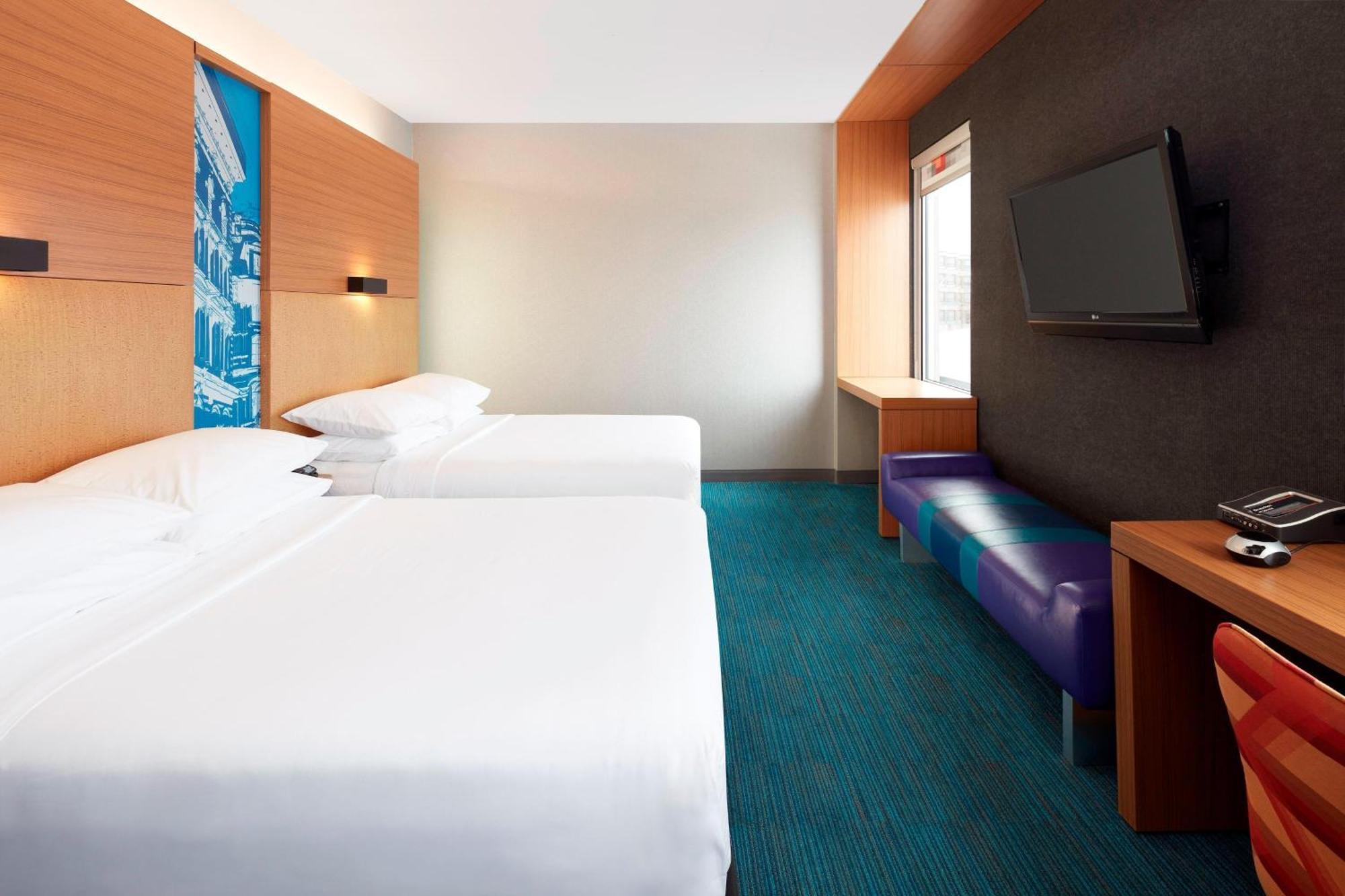 Hotel Aloft Montreal Airport Dorval Exterior foto