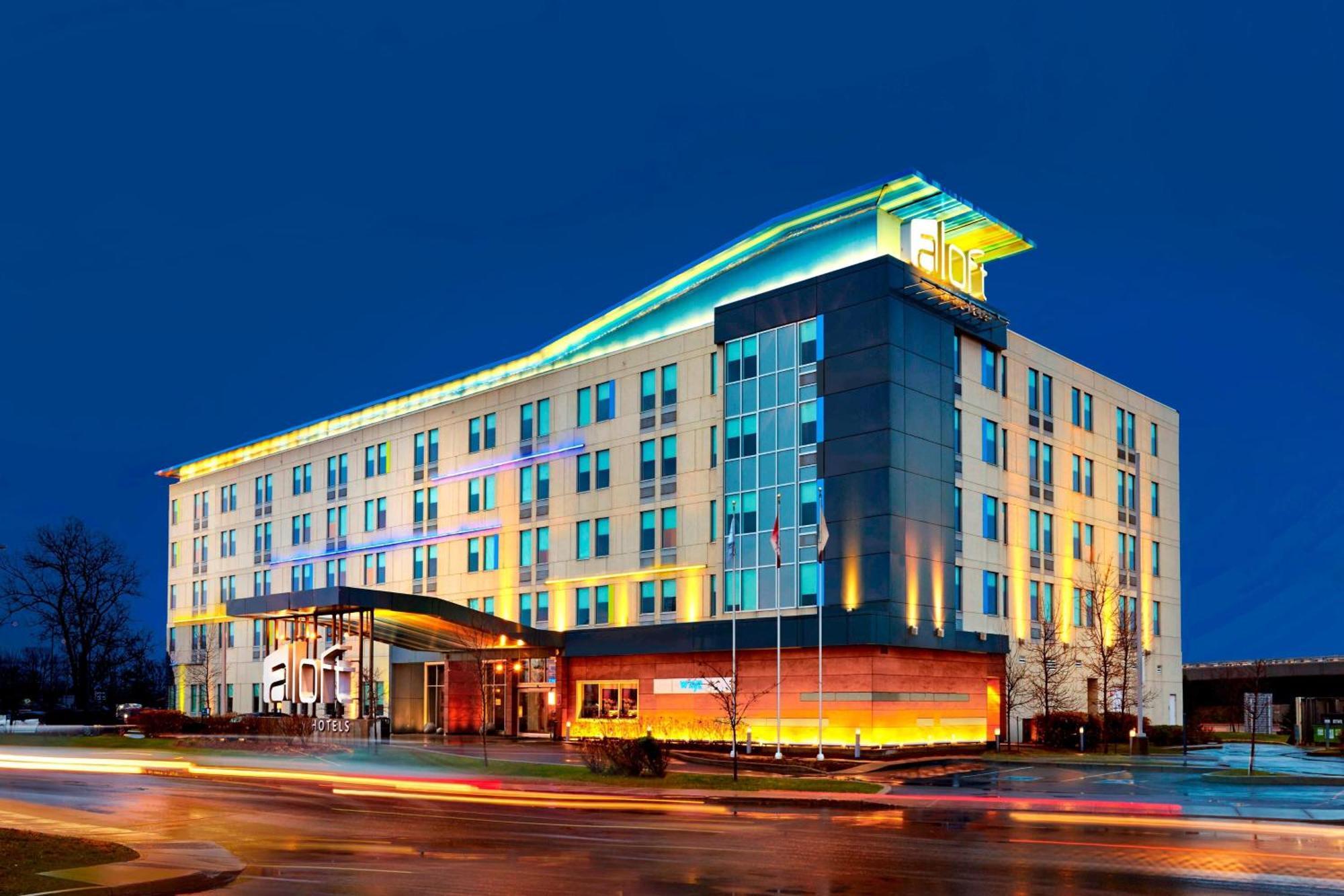 Hotel Aloft Montreal Airport Dorval Exterior foto