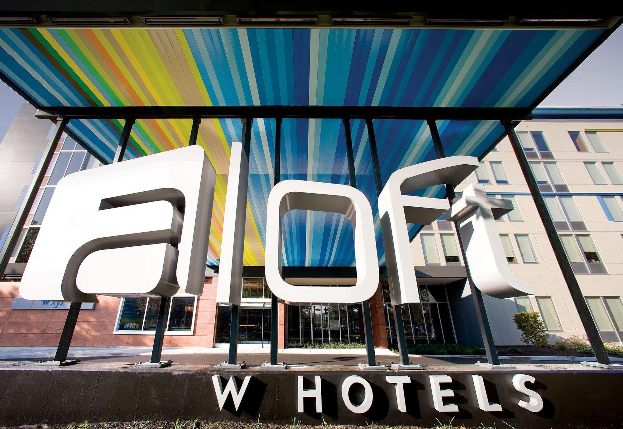 Hotel Aloft Montreal Airport Dorval Exterior foto